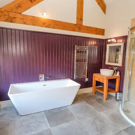 Holiday home The Byre, Sedbury Park Farm
