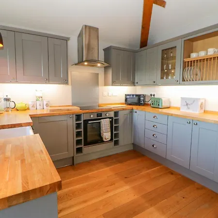 The Byre, Sedbury Park Farm
