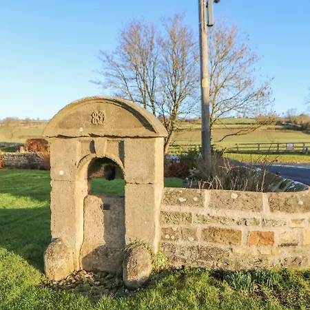 The Byre, Sedbury Park Farm * Richmond