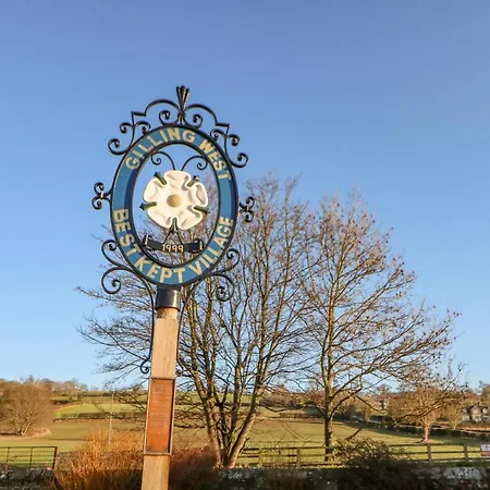 度假居 The Byre, Sedbury Park Farm 里士满