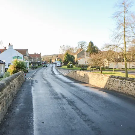 The Byre, Sedbury Park Farm * 里士满